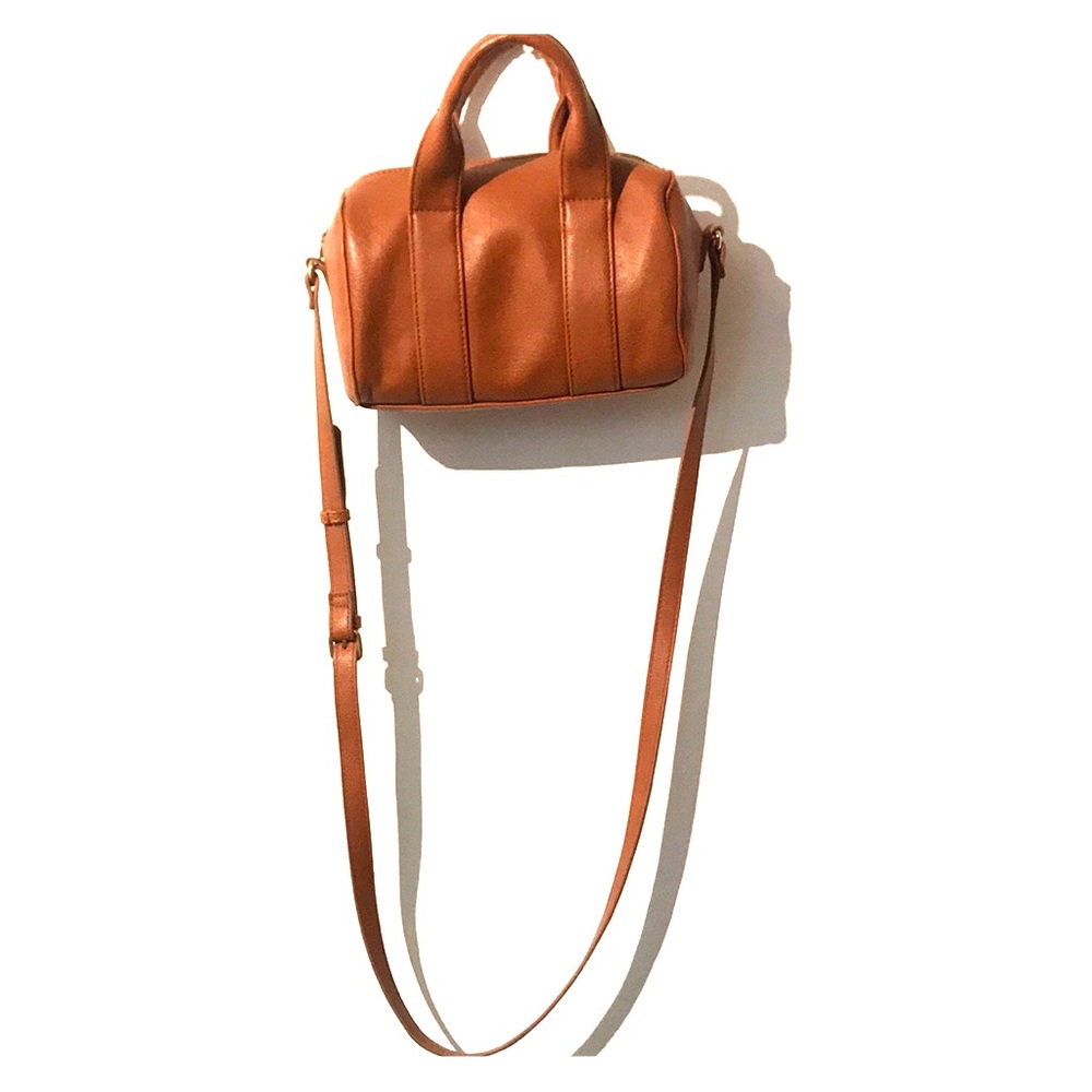 Small tan forever 21 purse